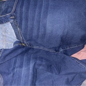 Brand new never warn. With tags 24 Jean SHEIN curve